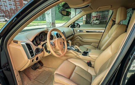 Porsche Cayenne III, 2011 год, 2 470 000 рублей, 10 фотография