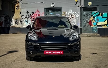 Porsche Cayenne III, 2011 год, 2 470 000 рублей, 2 фотография