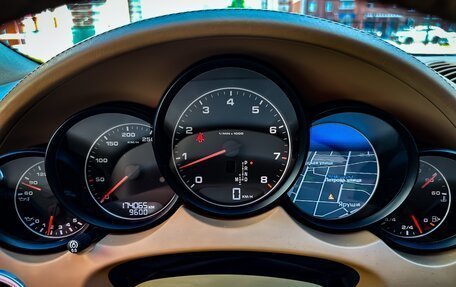 Porsche Cayenne III, 2011 год, 2 470 000 рублей, 18 фотография
