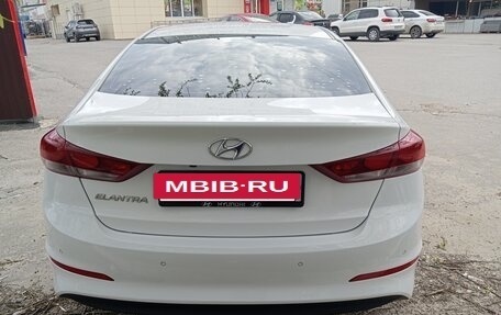 Hyundai Elantra VI рестайлинг, 2016 год, 1 370 000 рублей, 4 фотография