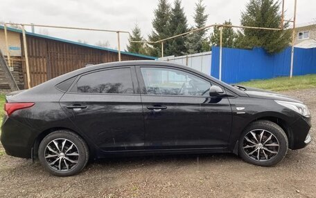 Hyundai Solaris II рестайлинг, 2019 год, 1 485 000 рублей, 4 фотография