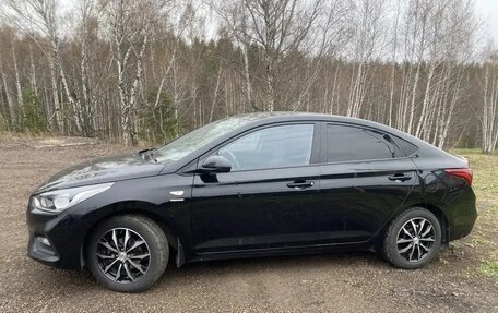Hyundai Solaris II рестайлинг, 2019 год, 1 485 000 рублей, 10 фотография