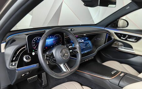 Mercedes-Benz E-Класс, 2024 год, 7 875 000 рублей, 19 фотография