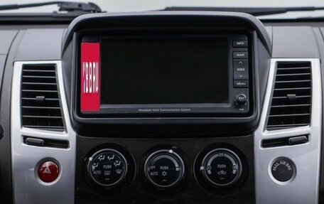 Mitsubishi Pajero Sport II рестайлинг, 2011 год, 1 580 000 рублей, 14 фотография