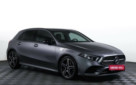 Mercedes-Benz A-Класс, 2019 год, 2 750 000 рублей, 3 фотография