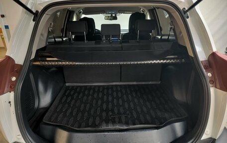 Toyota RAV4, 2014 год, 1 990 000 рублей, 7 фотография