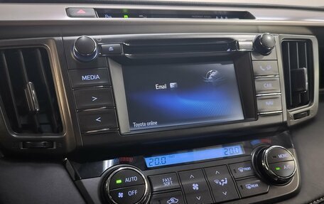 Toyota RAV4, 2014 год, 1 990 000 рублей, 11 фотография