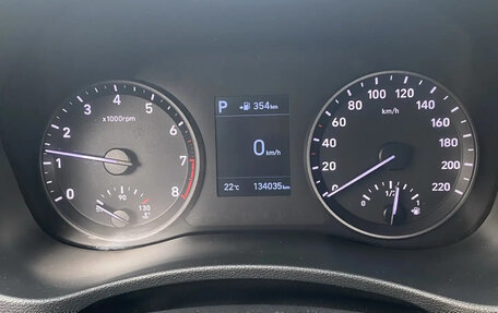 Hyundai Solaris II рестайлинг, 2017 год, 1 400 000 рублей, 4 фотография