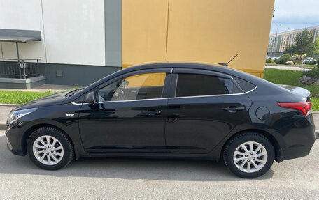 Hyundai Solaris II рестайлинг, 2017 год, 1 400 000 рублей, 2 фотография