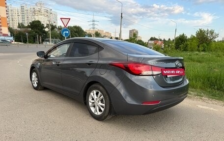 Hyundai Elantra V, 2015 год, 1 020 000 рублей, 11 фотография