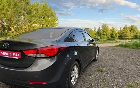 Hyundai Elantra V, 2015 год, 1 020 000 рублей, 3 фотография