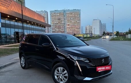 Peugeot 5008 II, 2021 год, 1 996 000 рублей, 2 фотография