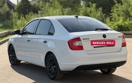 Skoda Rapid I, 2017 год, 1 300 000 рублей, 6 фотография