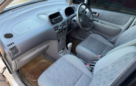 Toyota Corolla Spacio II, 2000 год, 490 000 рублей, 9 фотография