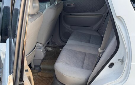 Toyota Corolla Spacio II, 2000 год, 490 000 рублей, 11 фотография