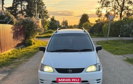 Toyota Corolla Spacio II, 2000 год, 490 000 рублей, 3 фотография