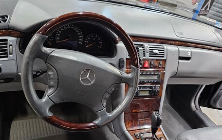 Mercedes-Benz E-Класс, 2003 год, 900 000 рублей, 13 фотография