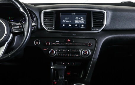 KIA Sportage IV рестайлинг, 2019 год, 2 639 000 рублей, 14 фотография