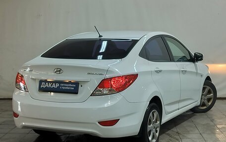 Hyundai Solaris II рестайлинг, 2011 год, 570 000 рублей, 4 фотография