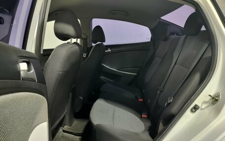 Hyundai Solaris II рестайлинг, 2011 год, 570 000 рублей, 15 фотография