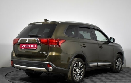 Mitsubishi Outlander III рестайлинг 3, 2018 год, 2 450 000 рублей, 5 фотография