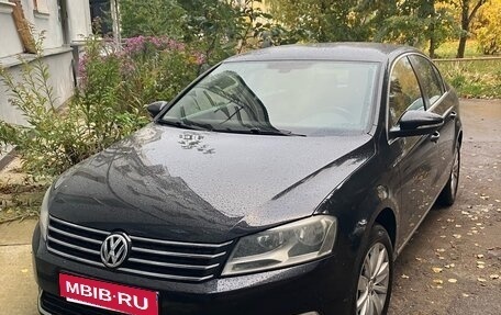 Volkswagen Passat B7, 2011 год, 1 200 000 рублей, 1 фотография
