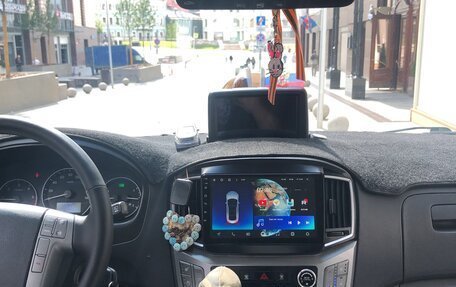 Hyundai Grand Starex Grand Starex I рестайлинг 2, 2016 год, 2 500 000 рублей, 11 фотография