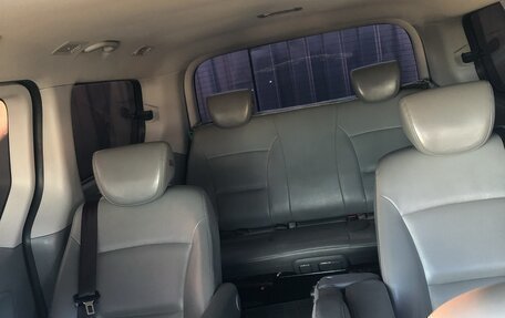 Hyundai Grand Starex Grand Starex I рестайлинг 2, 2016 год, 2 500 000 рублей, 12 фотография