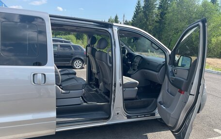 Hyundai Grand Starex Grand Starex I рестайлинг 2, 2012 год, 1 950 000 рублей, 23 фотография
