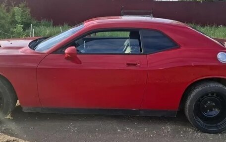 Dodge Challenger III рестайлинг 2, 2008 год, 2 500 000 рублей, 3 фотография