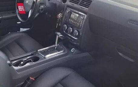 Dodge Challenger III рестайлинг 2, 2008 год, 2 500 000 рублей, 6 фотография