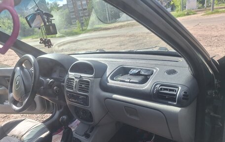 Renault Symbol I, 2002 год, 240 000 рублей, 4 фотография