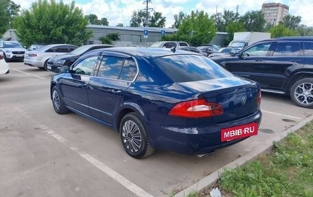 Skoda Superb III рестайлинг, 2010 год, 800 000 рублей, 5 фотография
