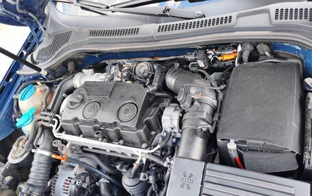 Skoda Superb III рестайлинг, 2010 год, 800 000 рублей, 24 фотография