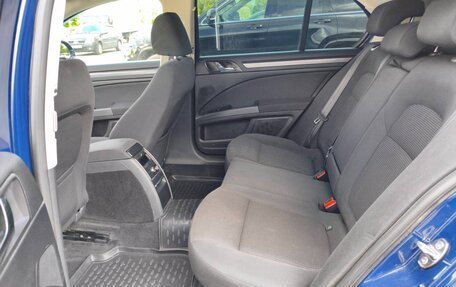 Skoda Superb III рестайлинг, 2010 год, 800 000 рублей, 31 фотография