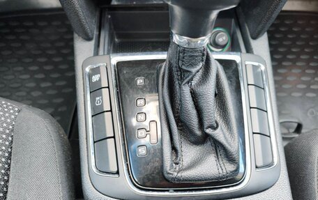 Skoda Superb III рестайлинг, 2010 год, 800 000 рублей, 37 фотография