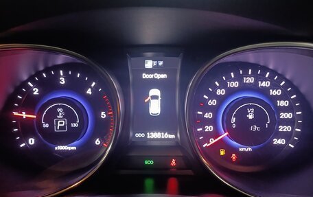 Hyundai Santa Fe III рестайлинг, 2013 год, 2 100 000 рублей, 17 фотография