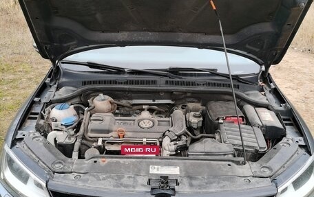 Volkswagen Jetta VI, 2011 год, 1 000 000 рублей, 8 фотография