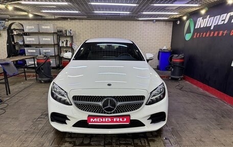 Mercedes-Benz C-Класс, 2018 год, 3 750 000 рублей, 1 фотография