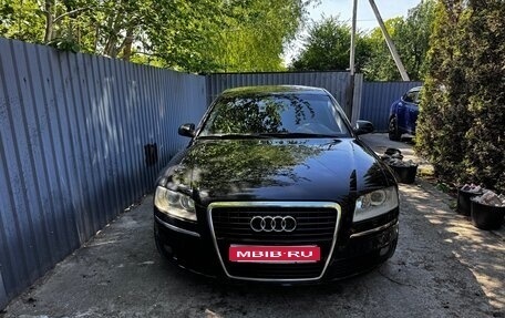 Audi A8, 2006 год, 880 000 рублей, 1 фотография
