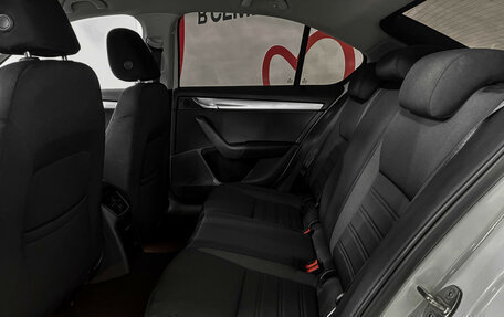 Skoda Octavia, 2019 год, 2 140 000 рублей, 10 фотография