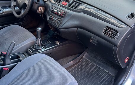 Mitsubishi Lancer IX, 2005 год, 500 000 рублей, 19 фотография