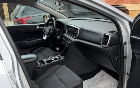 KIA Sportage IV рестайлинг, 2019 год, 2 200 000 рублей, 4 фотография