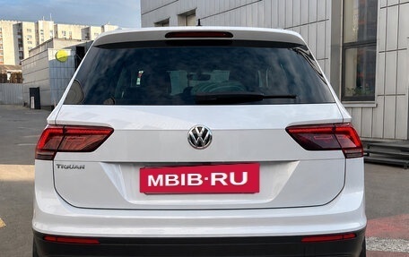 Volkswagen Tiguan II, 2018 год, 2 250 000 рублей, 8 фотография