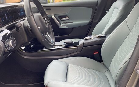 Mercedes-Benz CLA, 2023 год, 3 150 000 рублей, 11 фотография