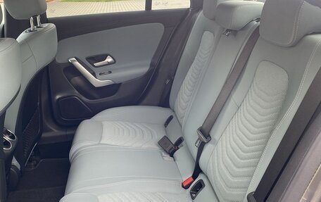 Mercedes-Benz CLA, 2023 год, 3 150 000 рублей, 21 фотография