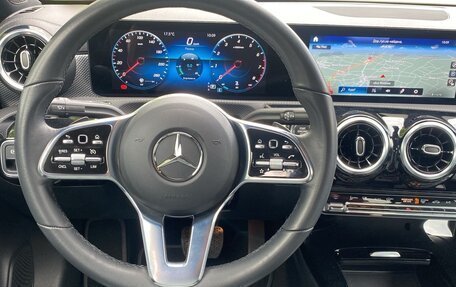 Mercedes-Benz CLA, 2023 год, 3 150 000 рублей, 29 фотография
