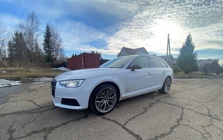 Audi A4, 2017 год, 1 500 000 рублей, 4 фотография