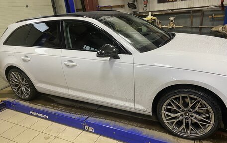 Audi A4, 2017 год, 1 500 000 рублей, 10 фотография