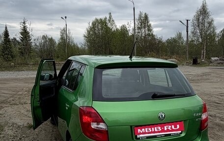 Skoda Fabia II, 2012 год, 850 000 рублей, 4 фотография